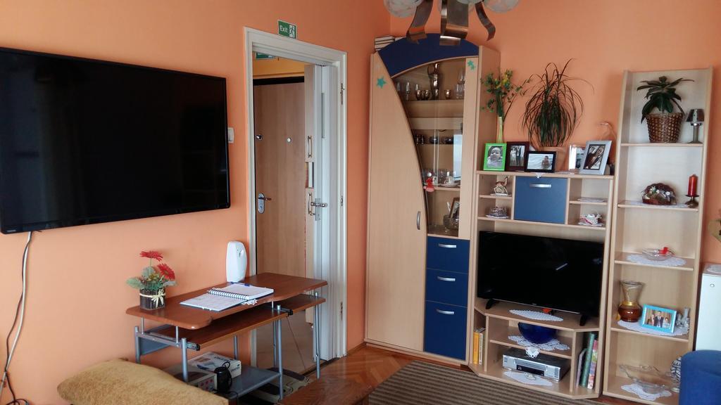 Apartment Moni Rijeka Bagian luar foto